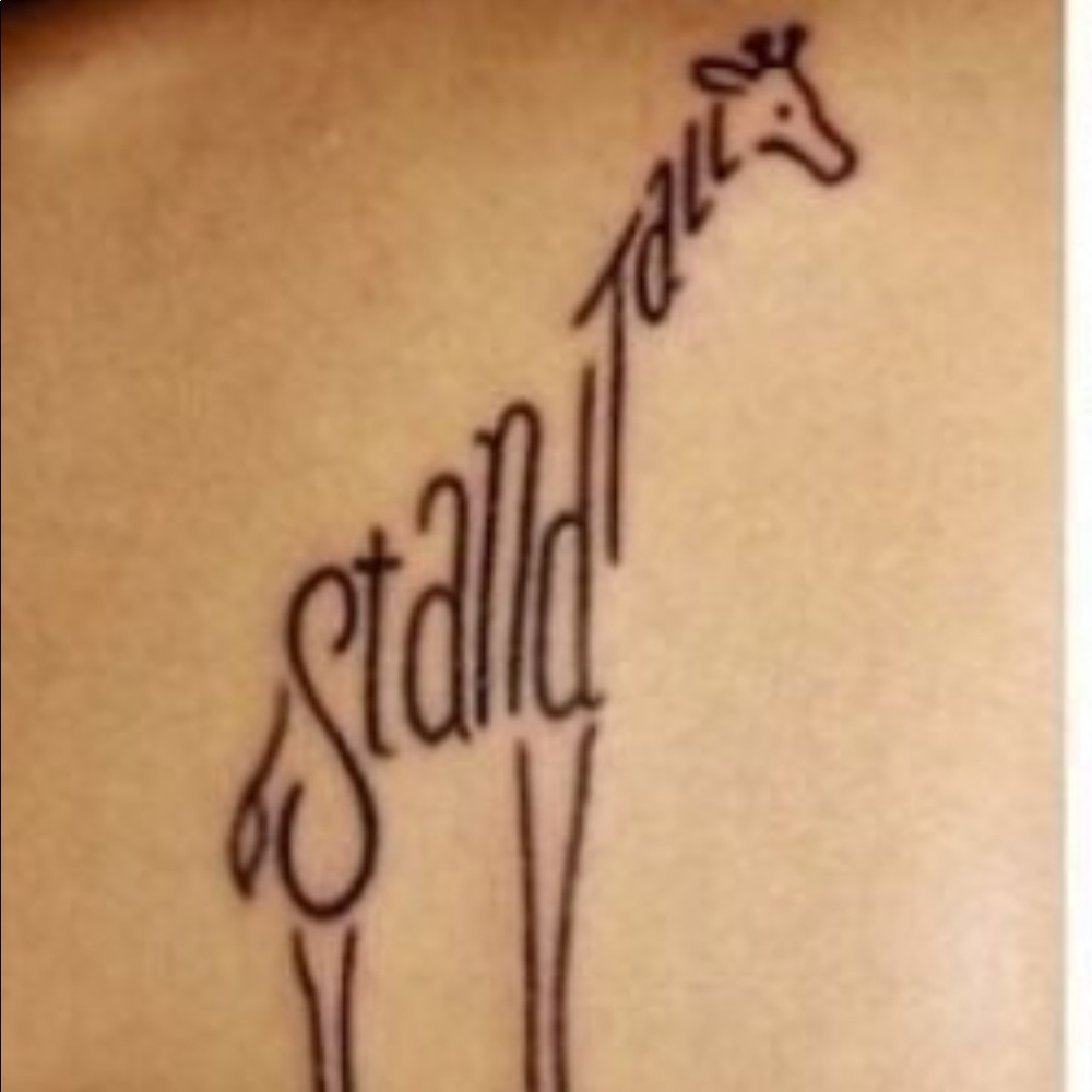 Meet your Posher, Ashra